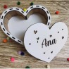 Cajas de madera personalizadas con nombre Ana, forma corazón cortada láser